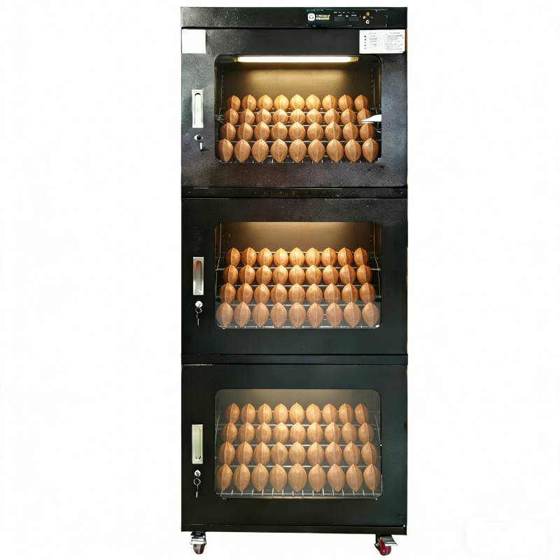 橄榄核发霉怎么办？用云博士防潮柜，一柜永逸。